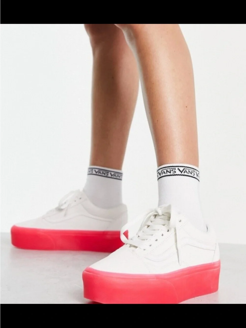 VANS White Suede Low-Top Sneakers with Coral Pink Sole